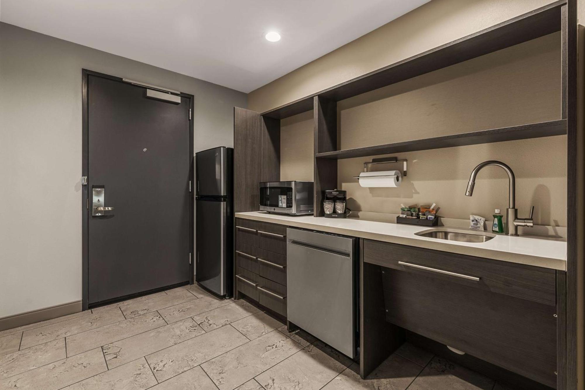 Home2 Suites By Hilton Куквилл Экстерьер фото