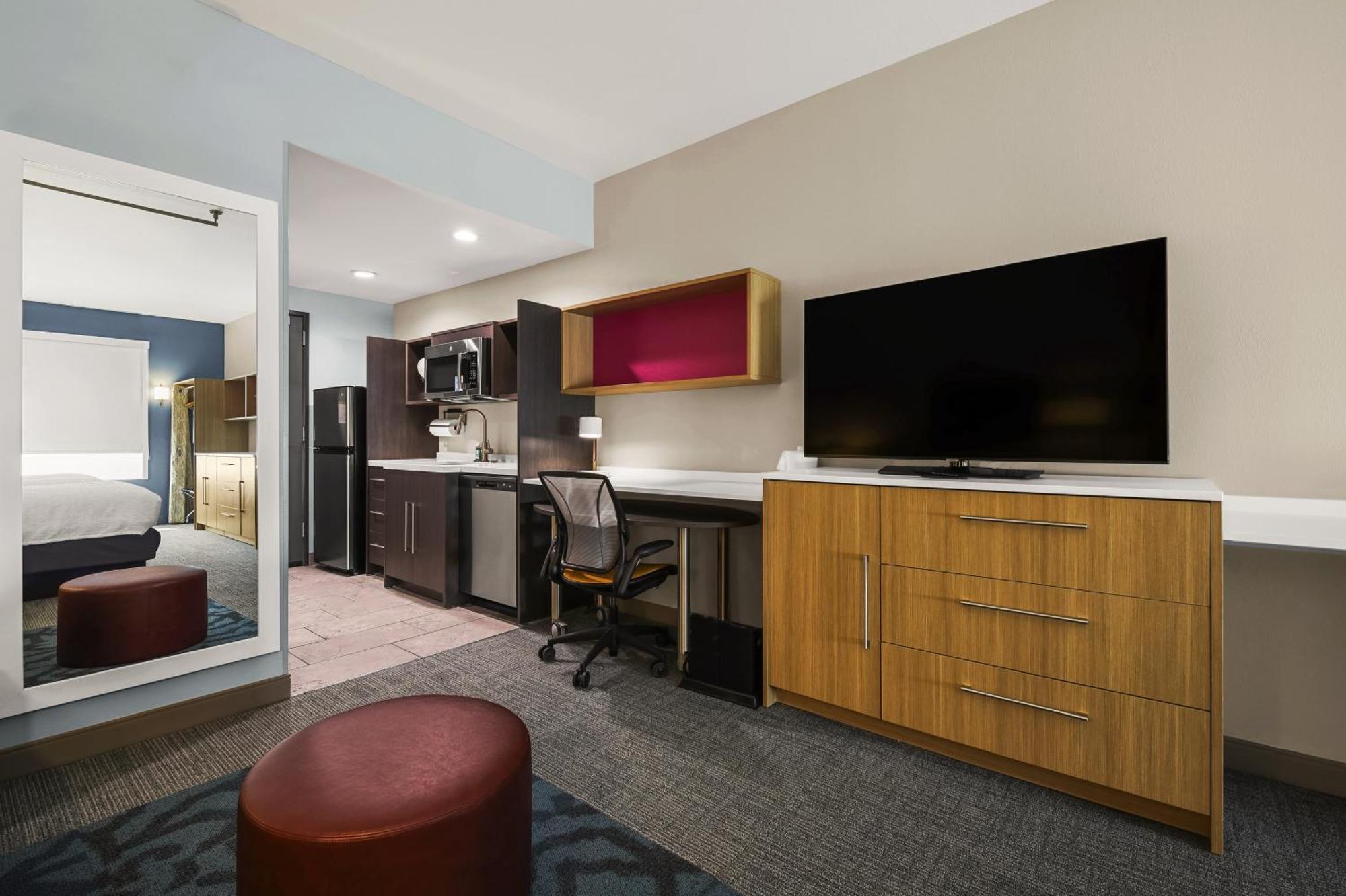 Home2 Suites By Hilton Куквилл Экстерьер фото
