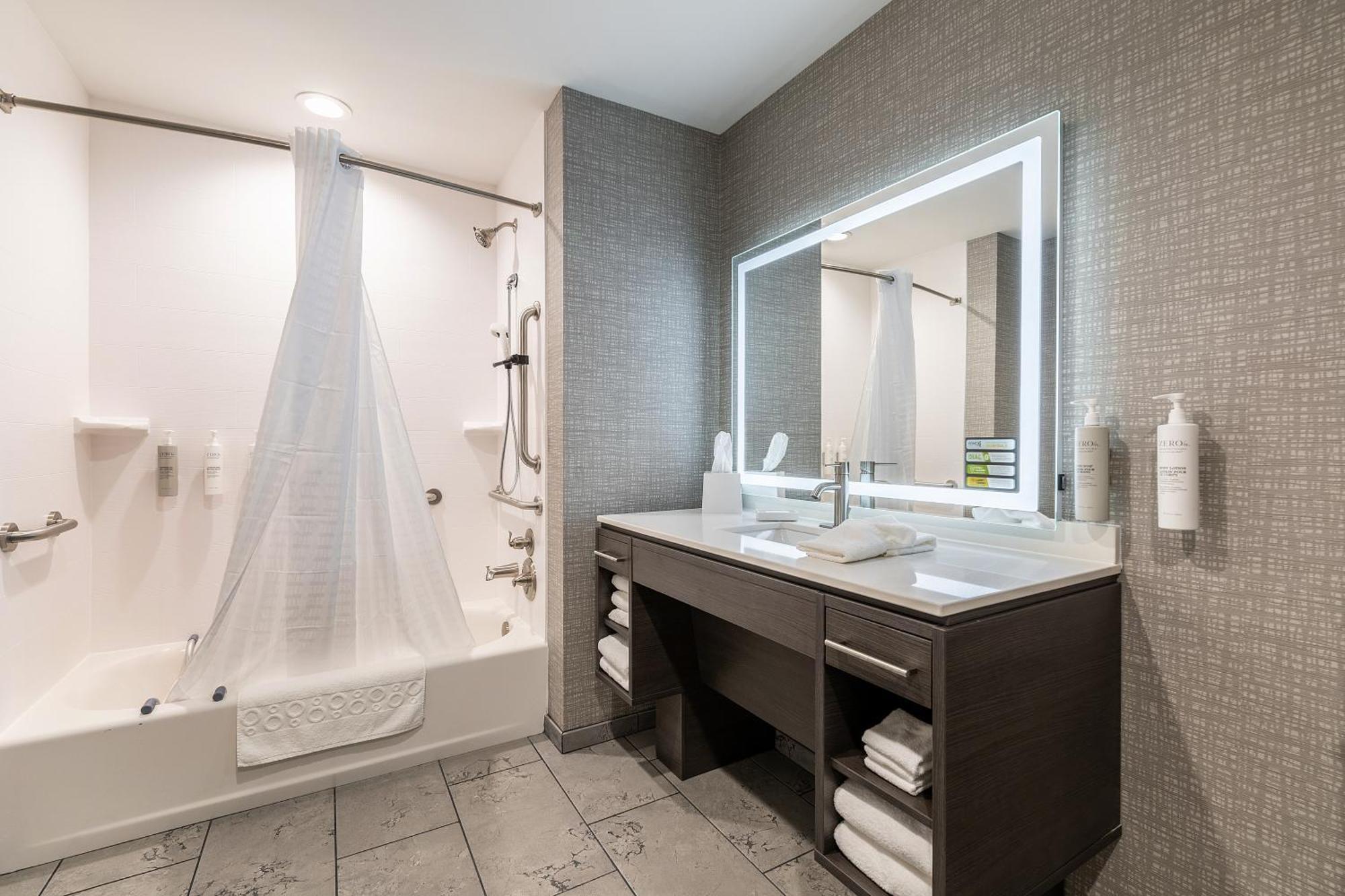 Home2 Suites By Hilton Куквилл Экстерьер фото